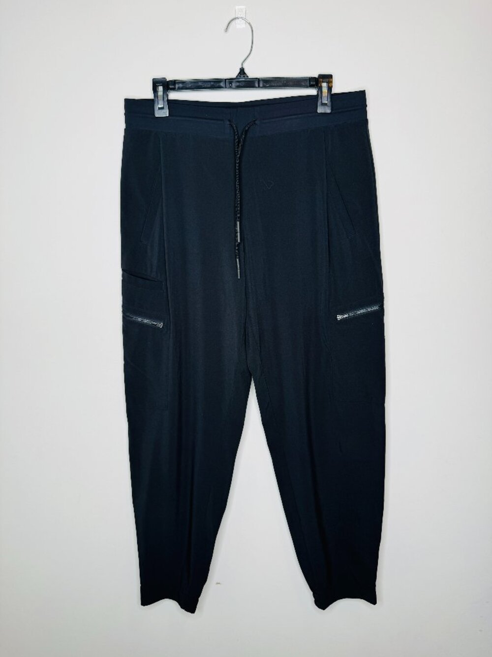 Athleta Go Far Travel Pant Womens 10 Black Cargo Joggers Drawstring 566665-00, 7